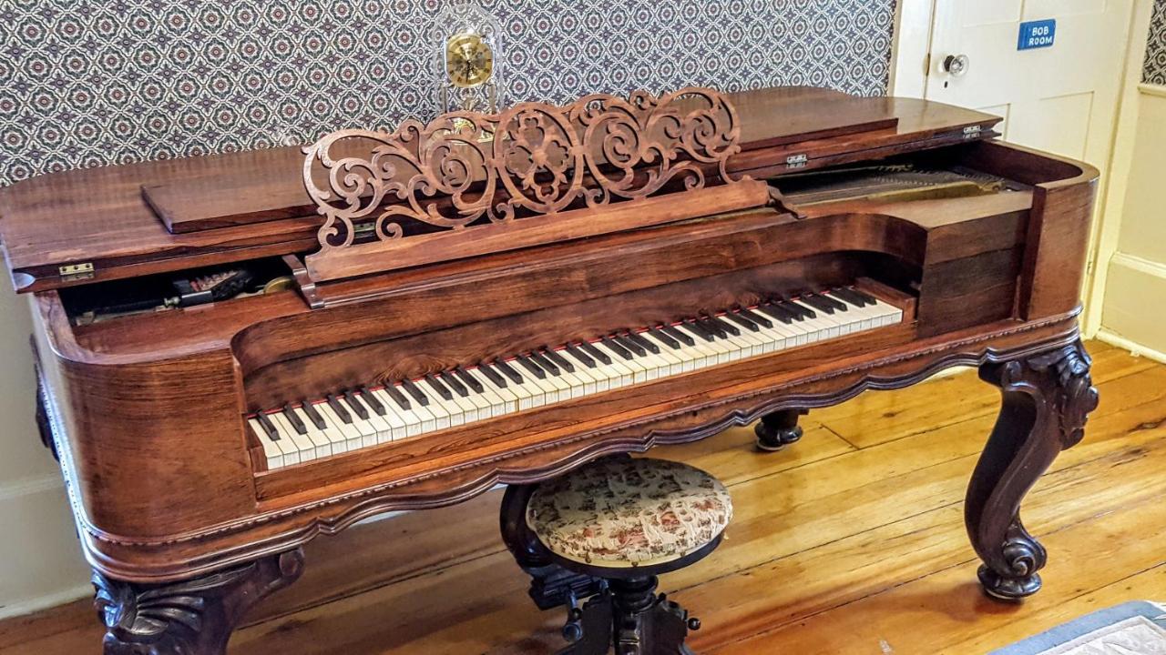 نيوبريبورت Clark Currier Inn المظهر الخارجي الصورة