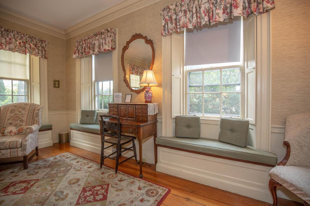 نيوبريبورت Clark Currier Inn المظهر الخارجي الصورة