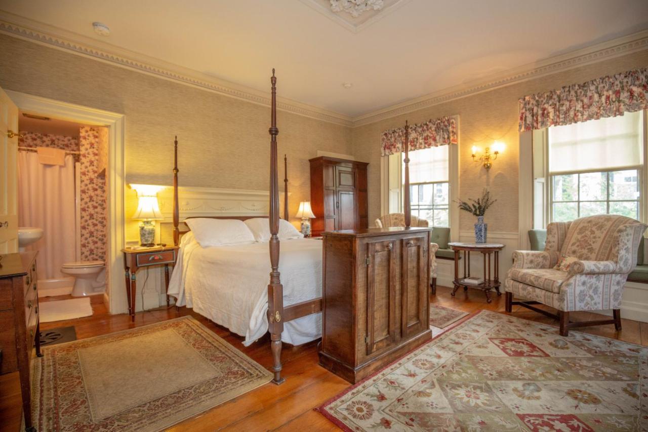 نيوبريبورت Clark Currier Inn المظهر الخارجي الصورة