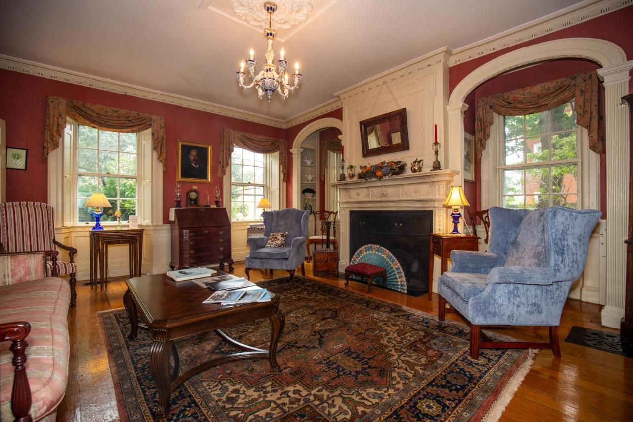 نيوبريبورت Clark Currier Inn المظهر الخارجي الصورة